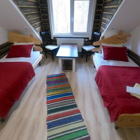 "Lian" Family Hotel & Restaurant Volosyanka  Buitenkant foto